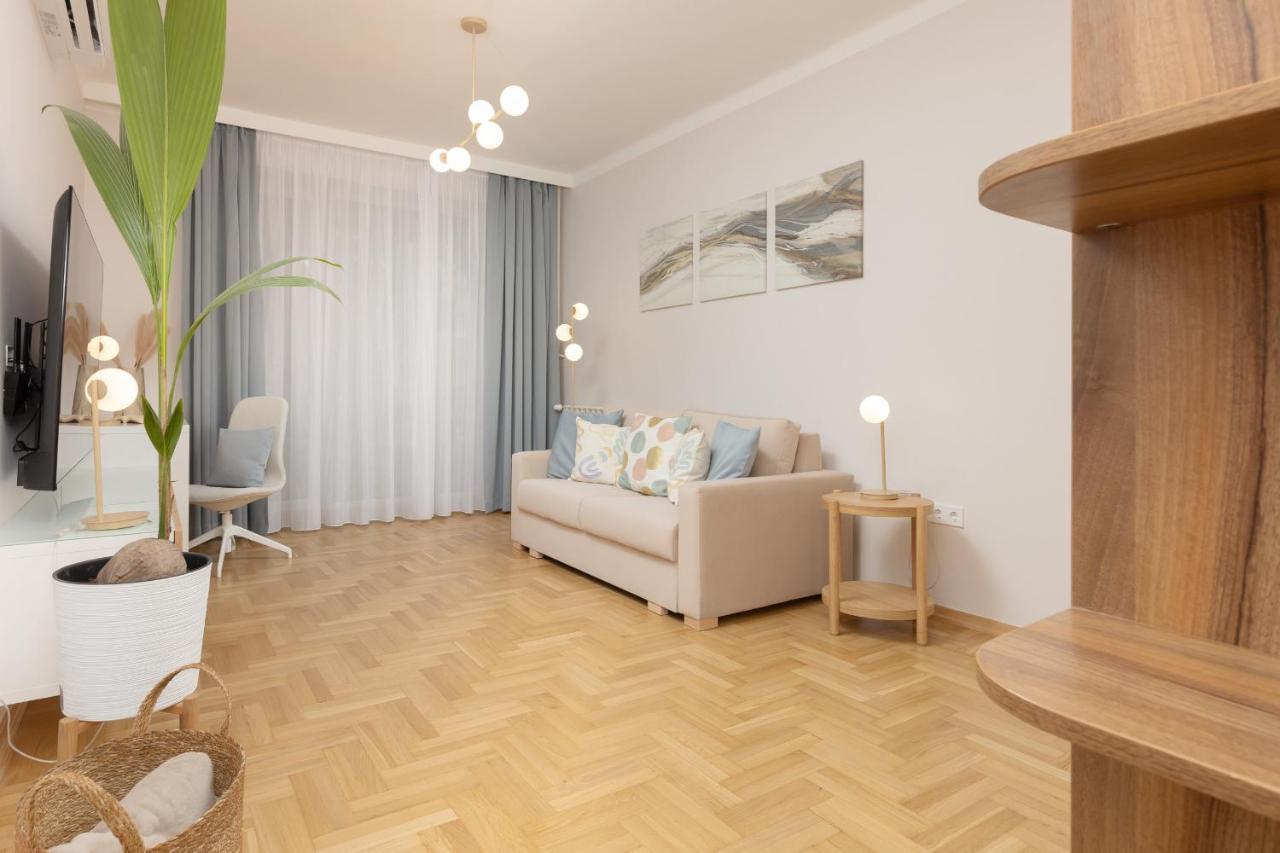 Bright Apartment Kasprzaka Warsaw Wola Near Metro Station By Noclegi Renters Екстериор снимка