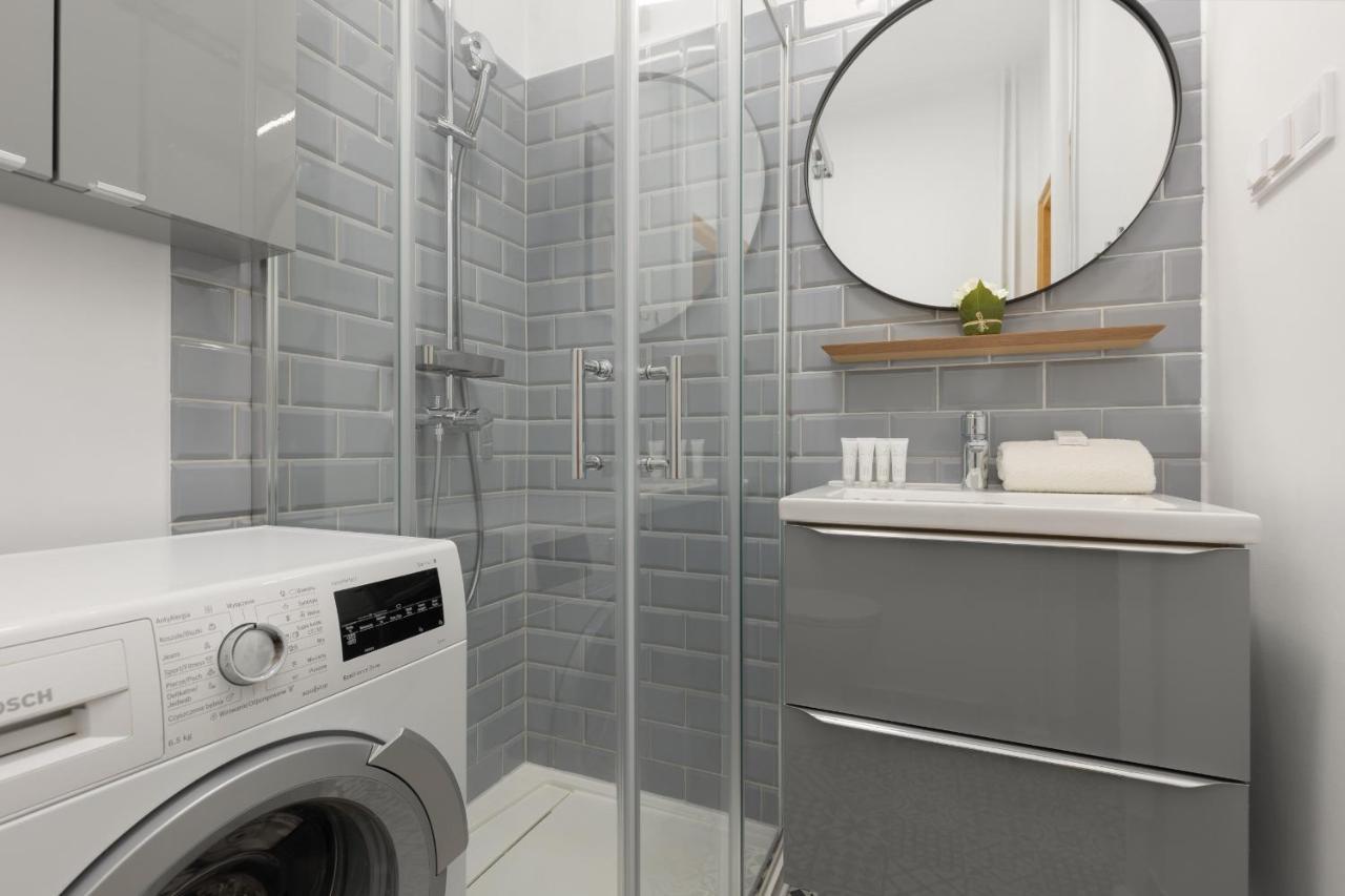 Bright Apartment Kasprzaka Warsaw Wola Near Metro Station By Noclegi Renters Екстериор снимка