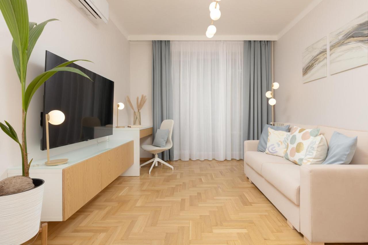 Bright Apartment Kasprzaka Warsaw Wola Near Metro Station By Noclegi Renters Екстериор снимка