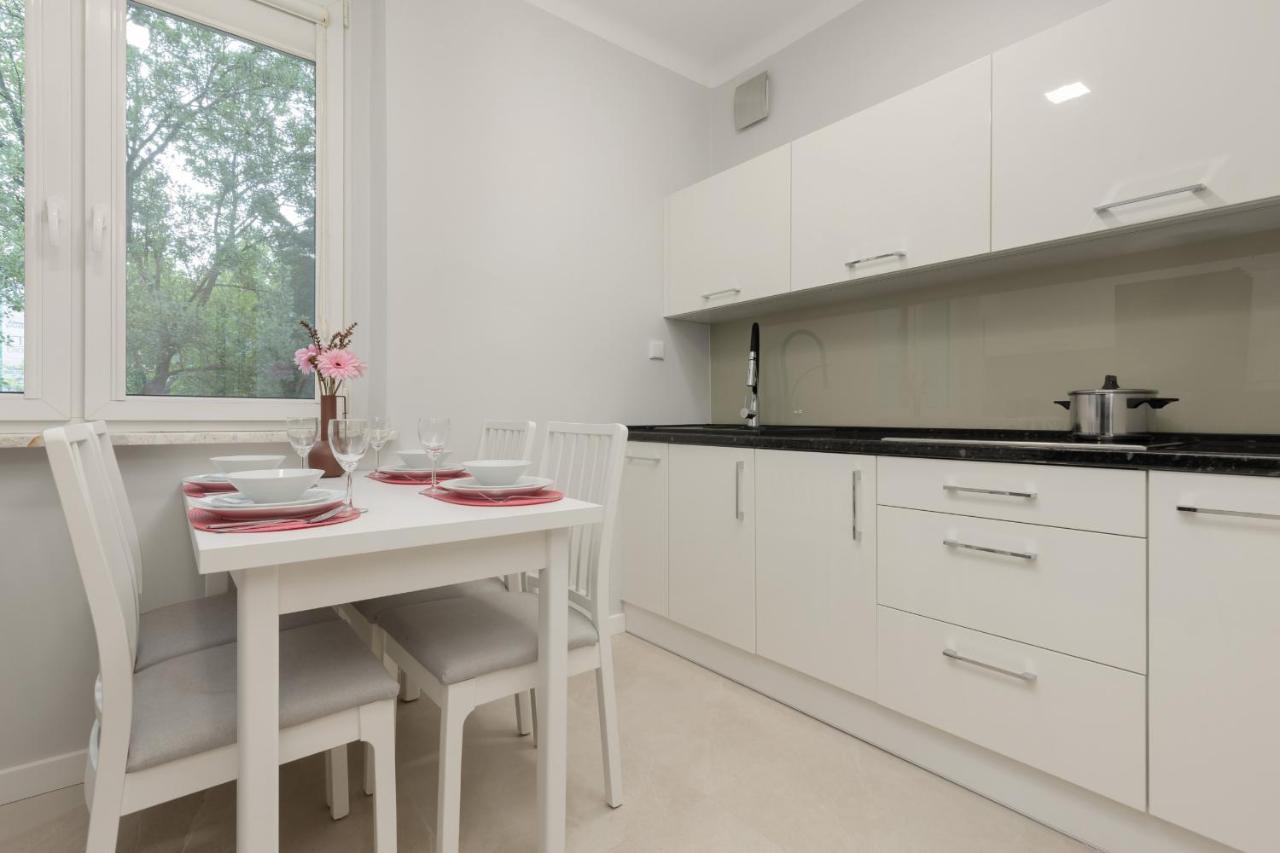 Bright Apartment Kasprzaka Warsaw Wola Near Metro Station By Noclegi Renters Екстериор снимка